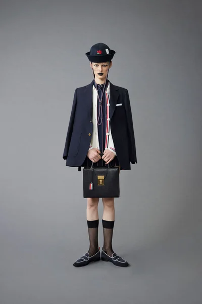 Look 25